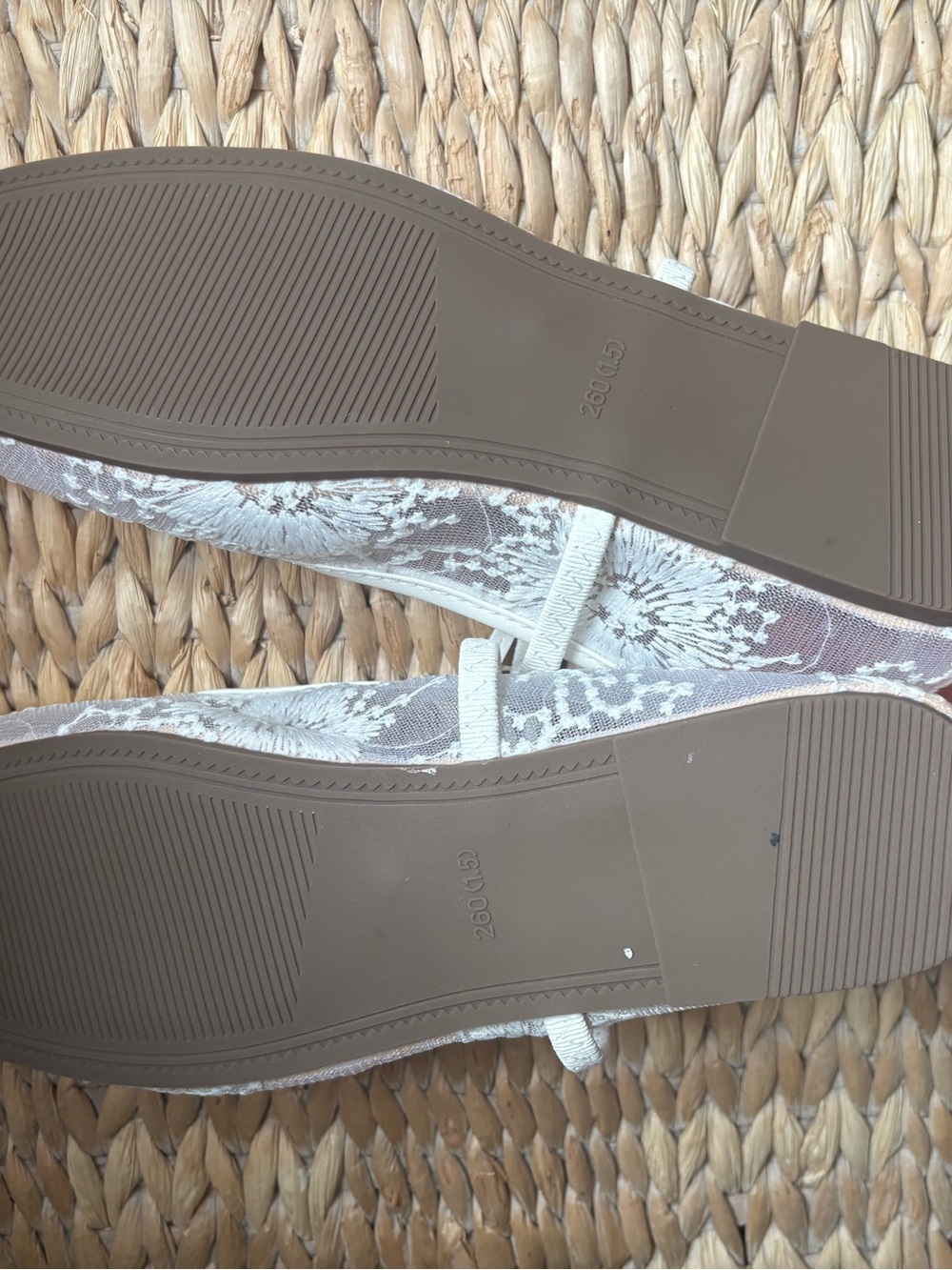 Bridal Flats Ivory/white lace brand new - Picture 4 of 4